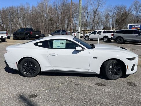 New 2026 Ford Mustang GT image 2