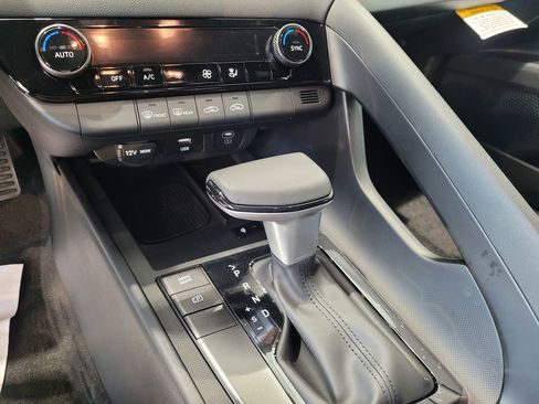 New 2026 Hyundai Elantra Sport image 10