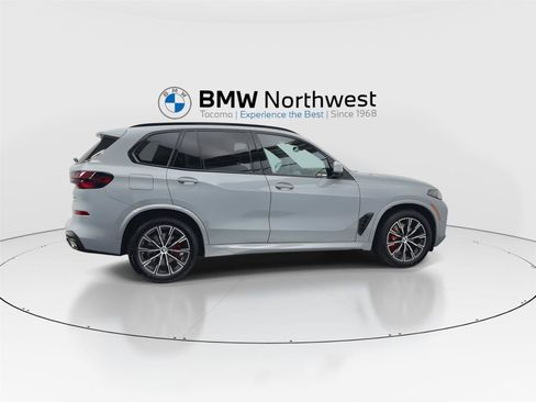 New 2026 BMW X5 xDrive40i AWD/4WD image 4