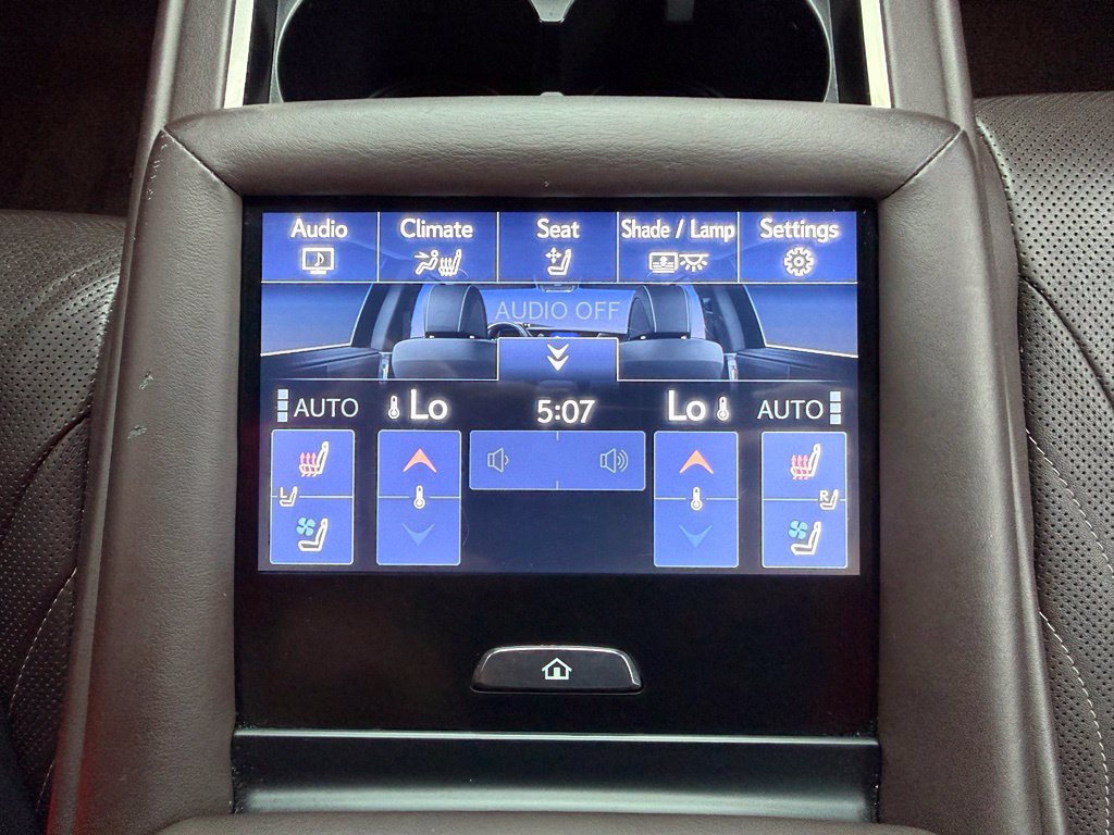 Used 2018 Lexus LS 500 w/ Luxury Package RWD image 42