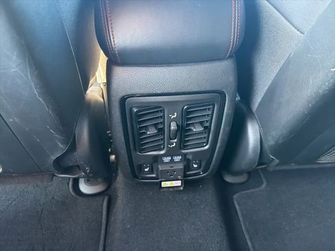 Used 2024 Dodge Durango GT image 14