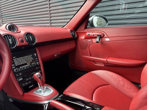 Used 2012 Porsche Cayman R image 11