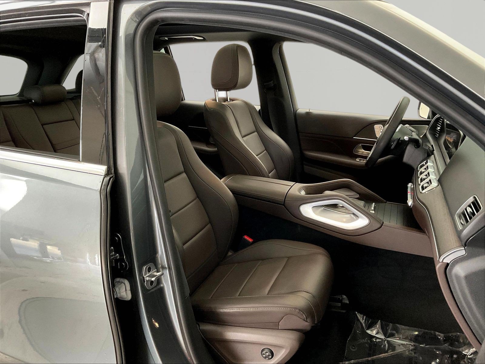 Certified 2023 Mercedes-Benz GLE 350 4MATIC w/ AMG Line Exterior image 29
