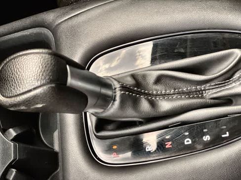 Certified 2024 Honda HR-V LX image 16