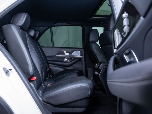 Used 2021 Mercedes-Benz GLE 350 4MATIC image 12