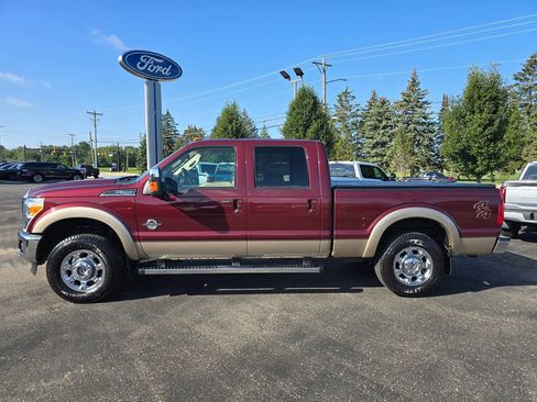 Used 2012 Ford F250 Lariat w/ Chrome Pkg AWD/4WD image 2