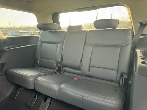 New 2026 Ford Expedition Active image 16