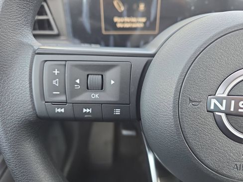 Used 2026 Nissan Kicks S FWD image 17