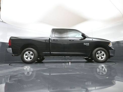Used 2024 RAM 1500 Classic SLT AWD/4WD image 35