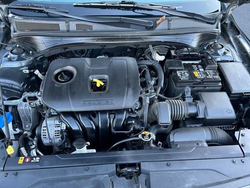 Certified 2024 Kia Forte LXS image 25