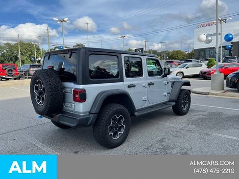 Used 2023 Jeep Wrangler Unlimited Rubicon 4xe AWD/4WD image 9
