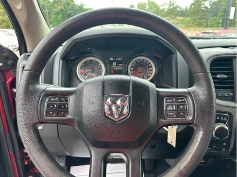 Used 2018 RAM 1500 Express w/ Express Value Package image 16