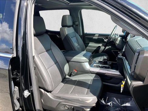 Used 2025 Chevrolet Silverado 1500 LTZ w/ LTZ Premium Package AWD/4WD image 9