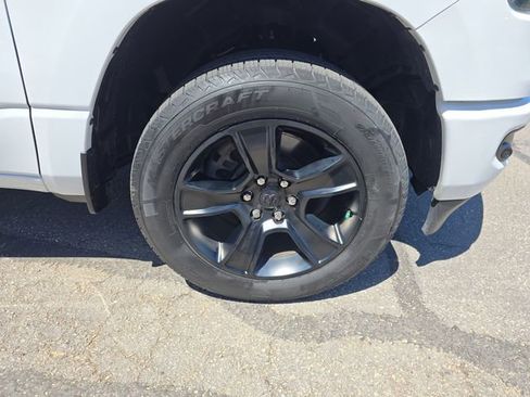 Used 2023 RAM 1500 Big Horn AWD/4WD image 18