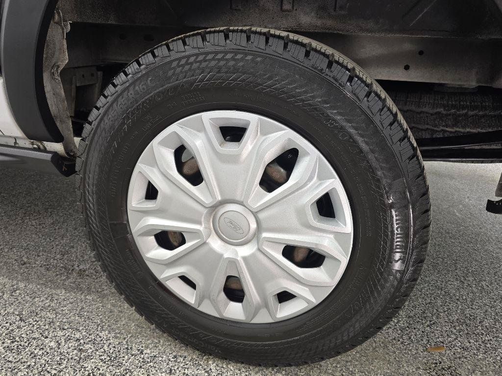 Used 2021 Ford Transit 250 Low Roof w/ Exterior Upgrade Package RWD image 26