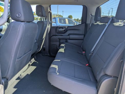 Used 2022 Chevrolet Silverado 1500 Custom image 13