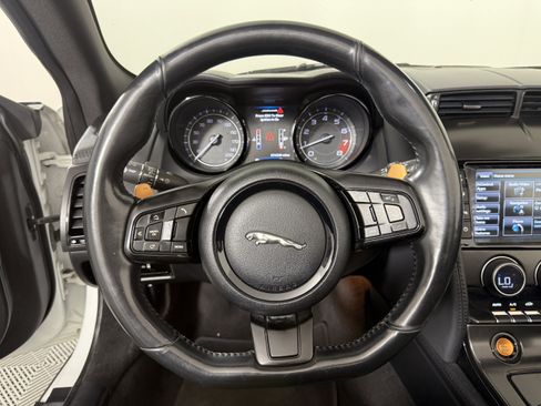 Used 2015 Jaguar F-TYPE S image 15