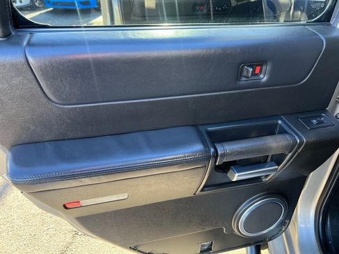 Used 2005 HUMMER H2 Base w/ Preferred Equipment Group image 24