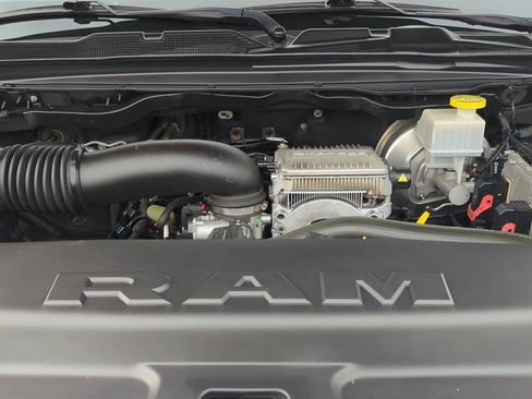 Used 2022 RAM 1500 Laramie image 9