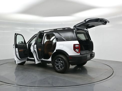 Used 2023 Ford Bronco Sport Badlands w/ Premium Package image 35