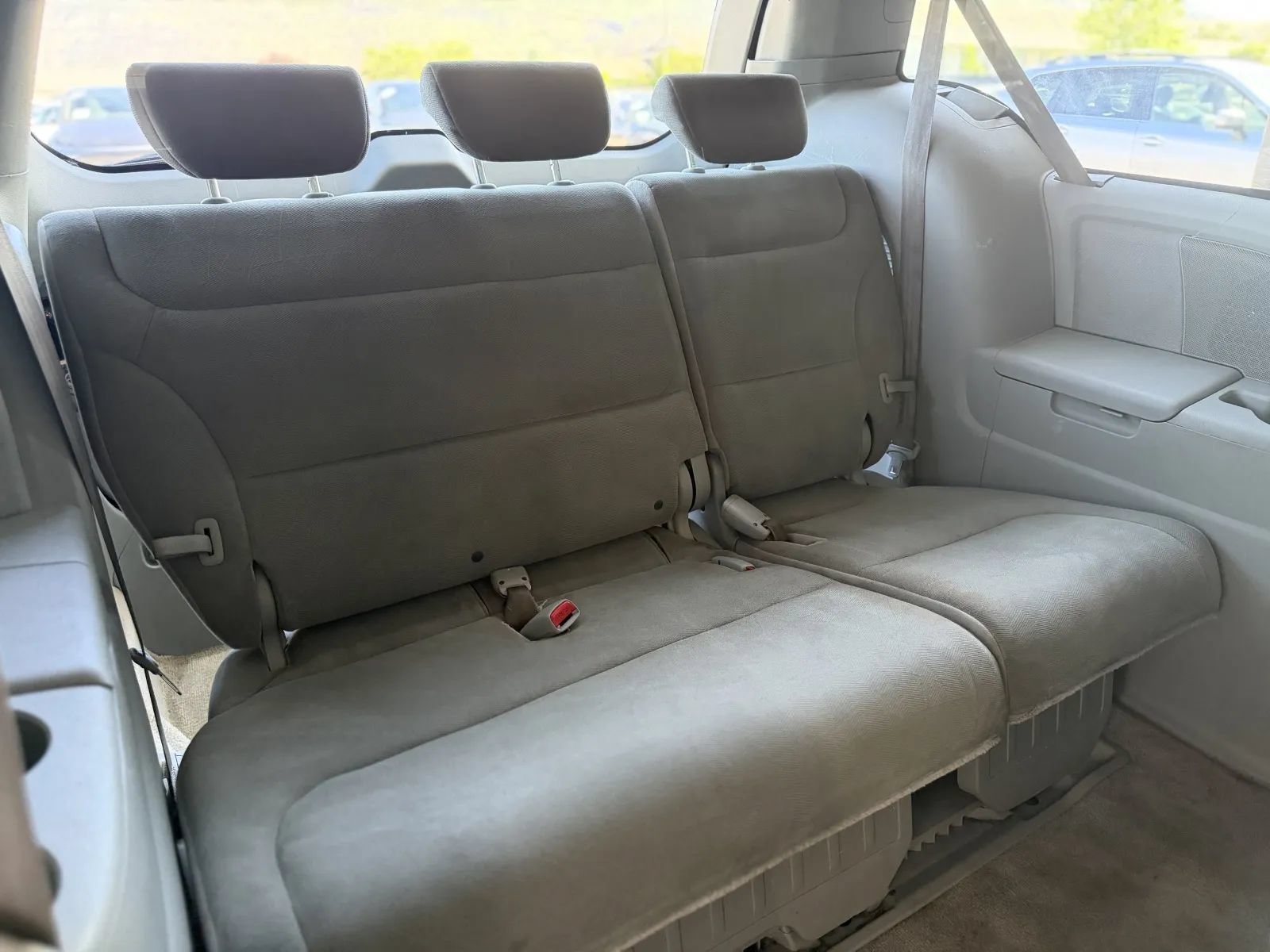 Used 2010 Honda Odyssey EX image 18
