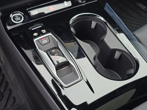 New 2027 Audi A6 e-tron Prestige AWD/4WD image 21