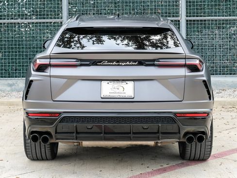 Used 2020 Lamborghini Urus image 9