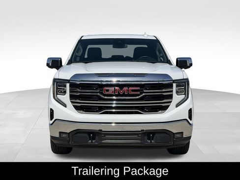 Used 2026 GMC Sierra 1500 SLT RWD image 3