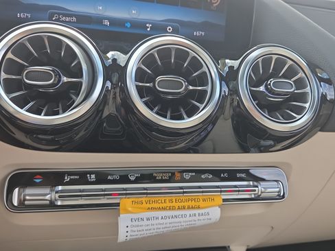 New 2026 Mercedes-Benz GLA 250 image 30