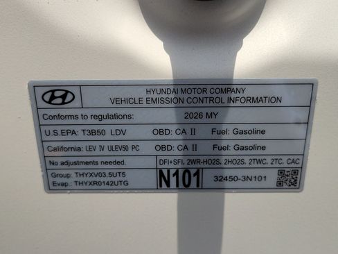 Certified 2026 Genesis GV70 3.5T Sport Prestige AWD/4WD image 26