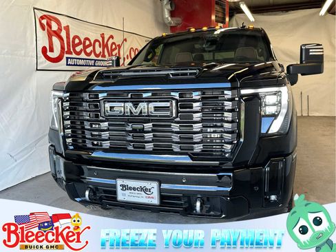 New 2025 GMC Sierra 2500 Denali Ultimate image 1