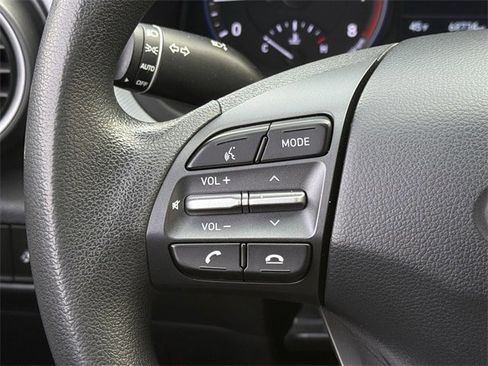 Used 2020 Hyundai Kona SE image 14