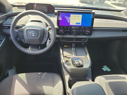 New 2026 Toyota C-HR AWD/4WD image 27