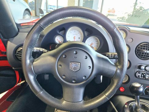 Used 2003 Dodge Viper SRT-10 image 15