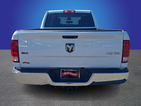 Used 2022 RAM 1500 Classic SLT AWD/4WD image 5