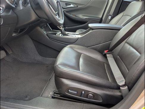 Used 2023 Chevrolet Malibu LT FWD image 12