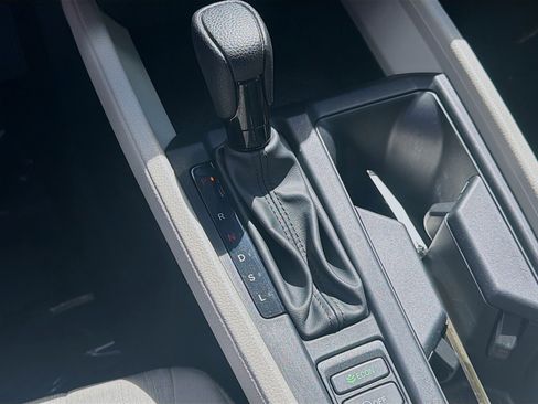 Certified 2023 Honda Accord LX image 15