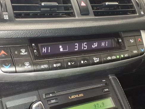 Used 2012 Lexus CT 200h image 13