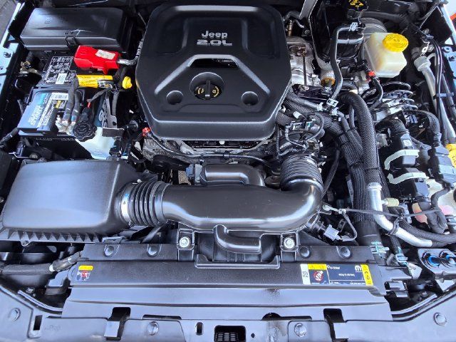 Certified 2021 Jeep Wrangler Unlimited Rubicon w/ Cold Weather Group AWD/4WD image 24