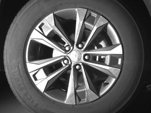 Used 2025 Chevrolet Equinox LT image 13