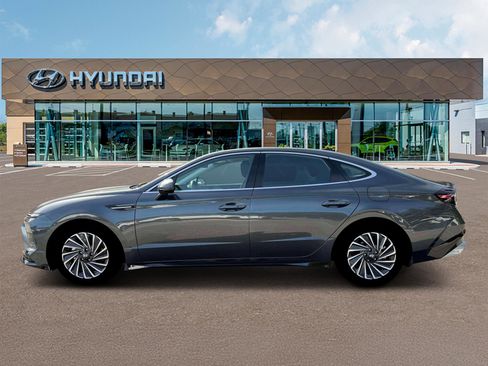 New 2026 Hyundai Sonata SEL FWD image 4