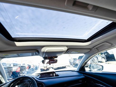 Used 2024 MAZDA CX-30 AWD 2.5 S w/ Preferred Package image 31