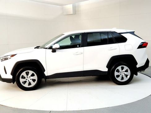 Certified 2025 Toyota RAV4 LE AWD/4WD image 3