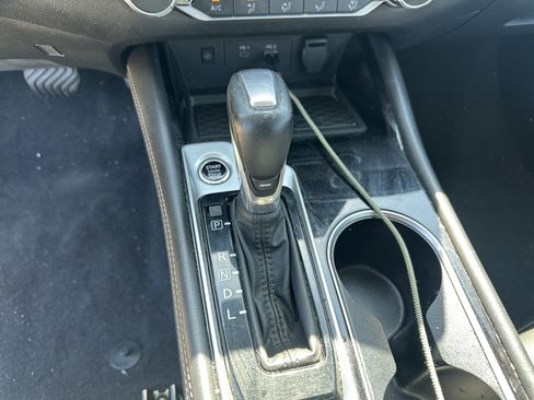 Used 2024 Nissan Altima 2.5 SV w/ SV Premium Package FWD image 26