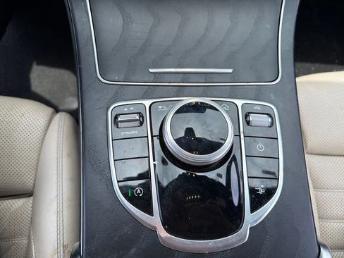 Used 2019 Mercedes-Benz C 300 Coupe image 33