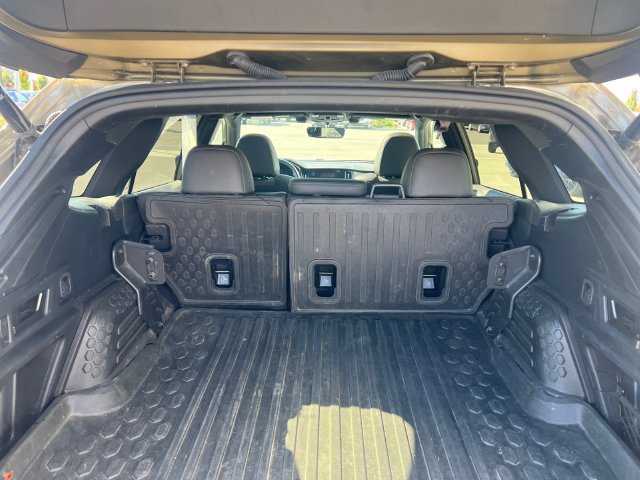 Used 2022 Subaru Outback Wilderness w/ Wilderness Package AWD/4WD image 20