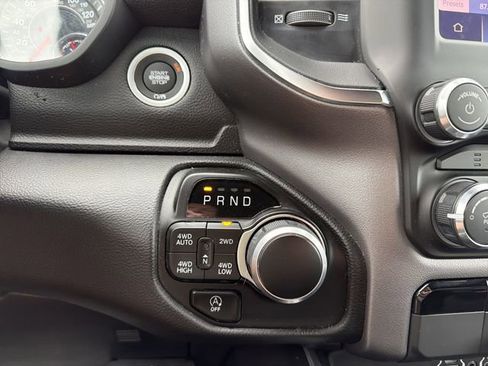 Used 2024 RAM 1500 Big Horn image 23