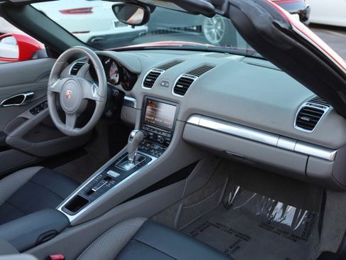 Used 2013 Porsche Boxster S RWD image 44