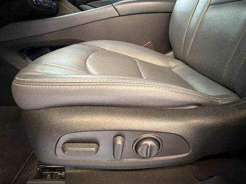 Used 2023 Buick Enclave Essence w/ Trailering Package, 5000 lbs. FWD image 16