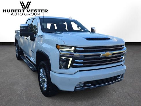 Used 2023 Chevrolet Silverado 2500 High Country w/ Z71 Off-Road Package AWD/4WD image 4